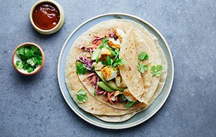 Wraps with Norwegian saithe and mango chutney