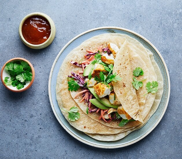 Wraps with Norwegian saithe and mango chutney