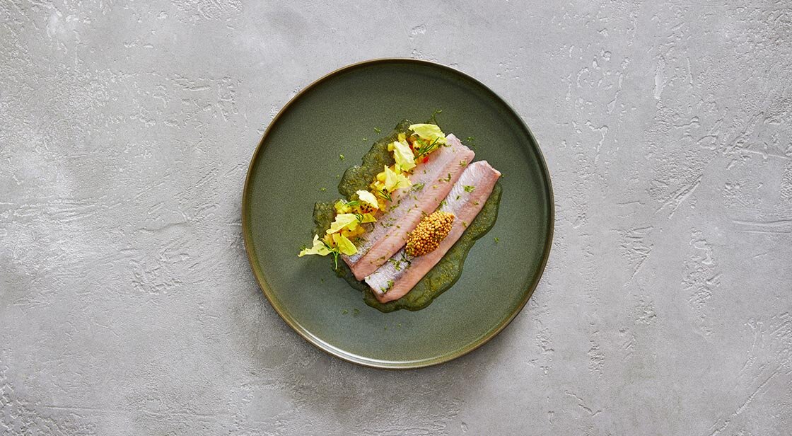 Plate with herring